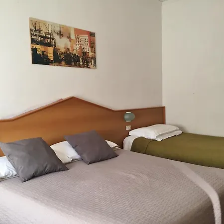 Hotel Ambra Milán