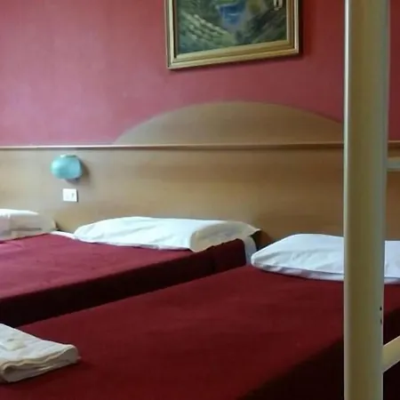 Hotel Ambra *