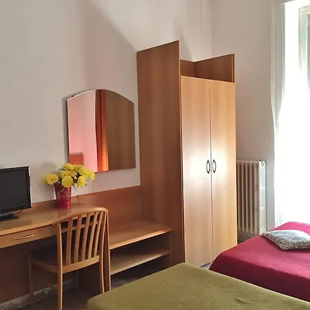 Hotel Ambra *