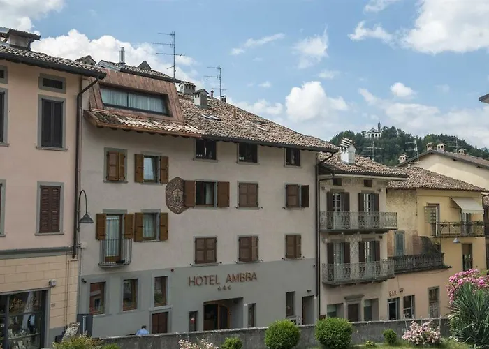Ambra Milano