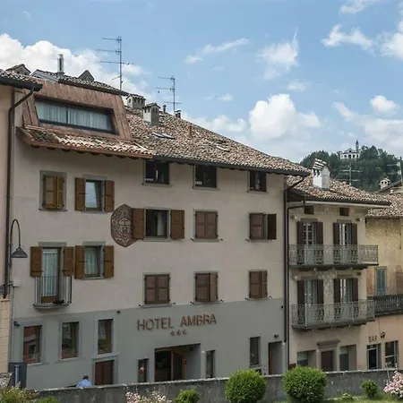 Ambra Milano